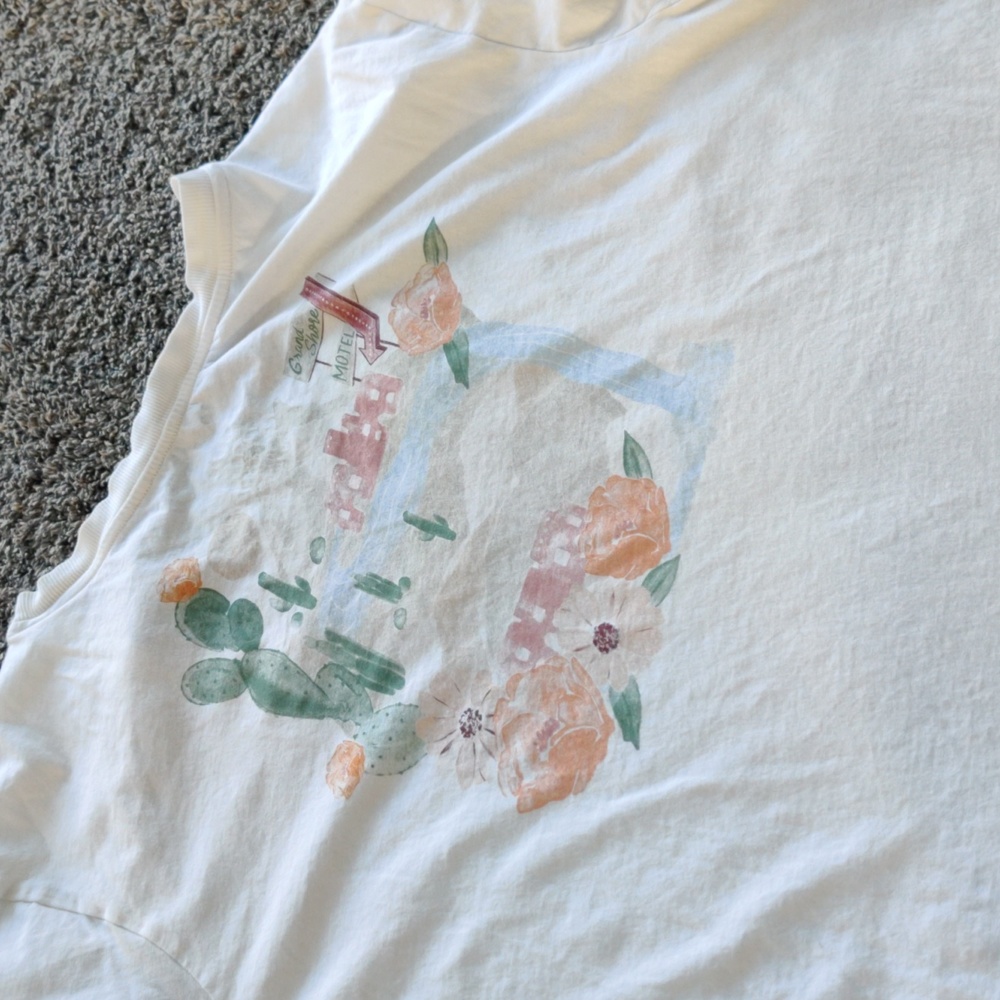Torrid tee - Picture 3 of 4